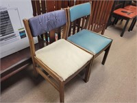 Pair of Vtg Wooden Chairs, Great Project!!