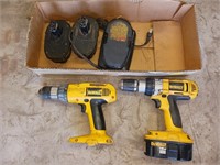 DEWALT CORDLESS TOOLS W/BATTERY & CHARGER