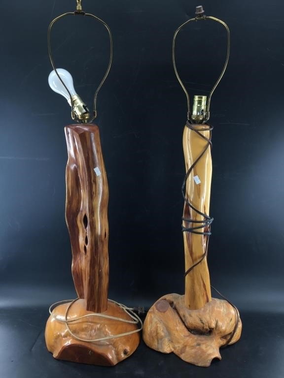 Pair of large Dimond willow table lamps without ss