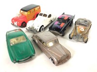 (4) Vintage Hot Wheels, (2) Lesney Matchbox Cars