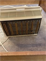 Window unit air conditioner