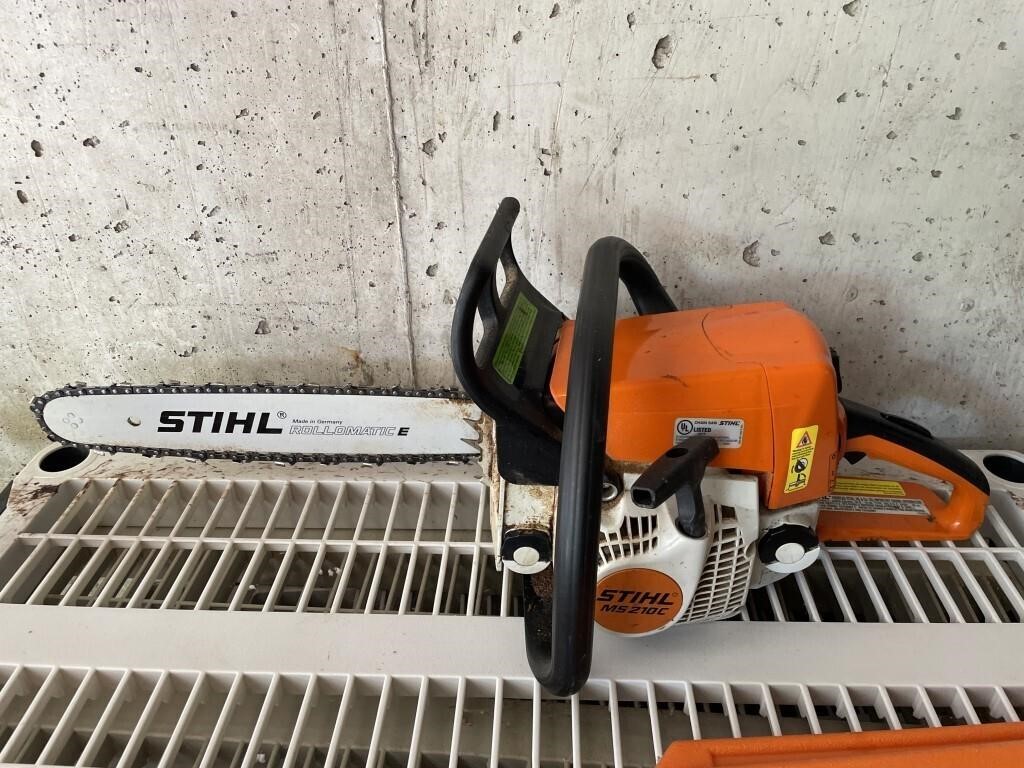 Stihl Chain Saw 210c w Case 16" Bar Works