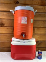 Water Cooler & 6 Qt Cooler