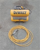 DeWalt 4Gal Air Compressor