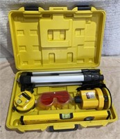Alton Contractors Laser Leveler Kit w/ Case