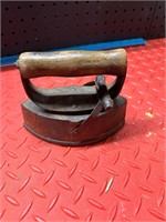 Vintage cast iron Iron