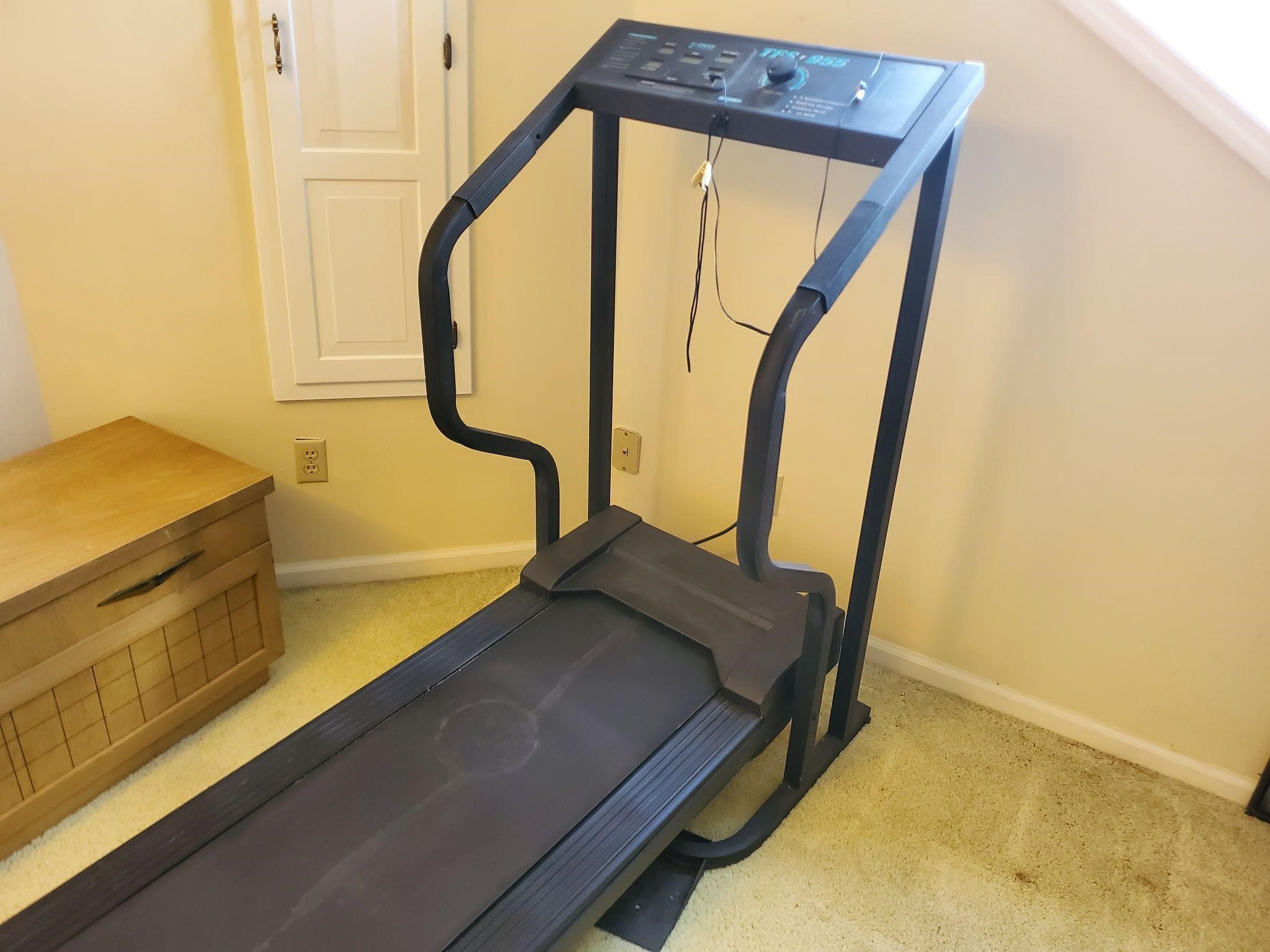 Treadmill display not working