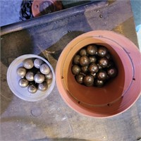 metal balls
