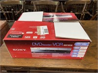 SONY DVD RECORDER/VCR MODEL NO. RDR-VX530