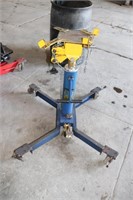 NAPA 1000 LB Telescoping Transmission Jack