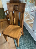 Pair of fine dining chairs (no arms)