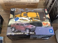 2003 Hummer H2 SUV 1/27 in box