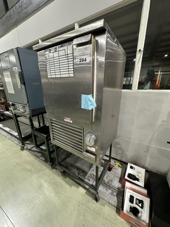 S/S Electric Laboratory Oven