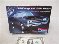 Monogram '69 Dodge 440 Six Pack Model Kit -