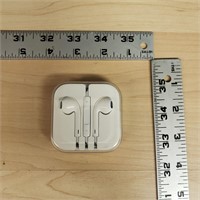 Apple EarPods Headphones with 3.5mm Plug