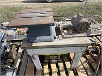 6" TABLESAW ON WOOD STAND