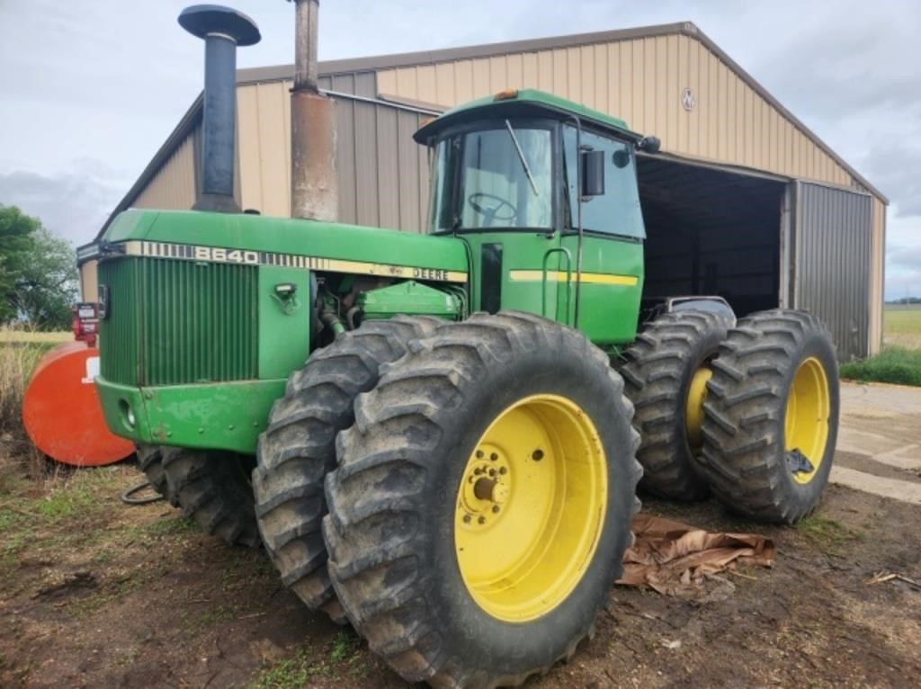 1981 JD 8640 4x4 Tractor #7053