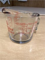 Anchor hocking measuring cup
