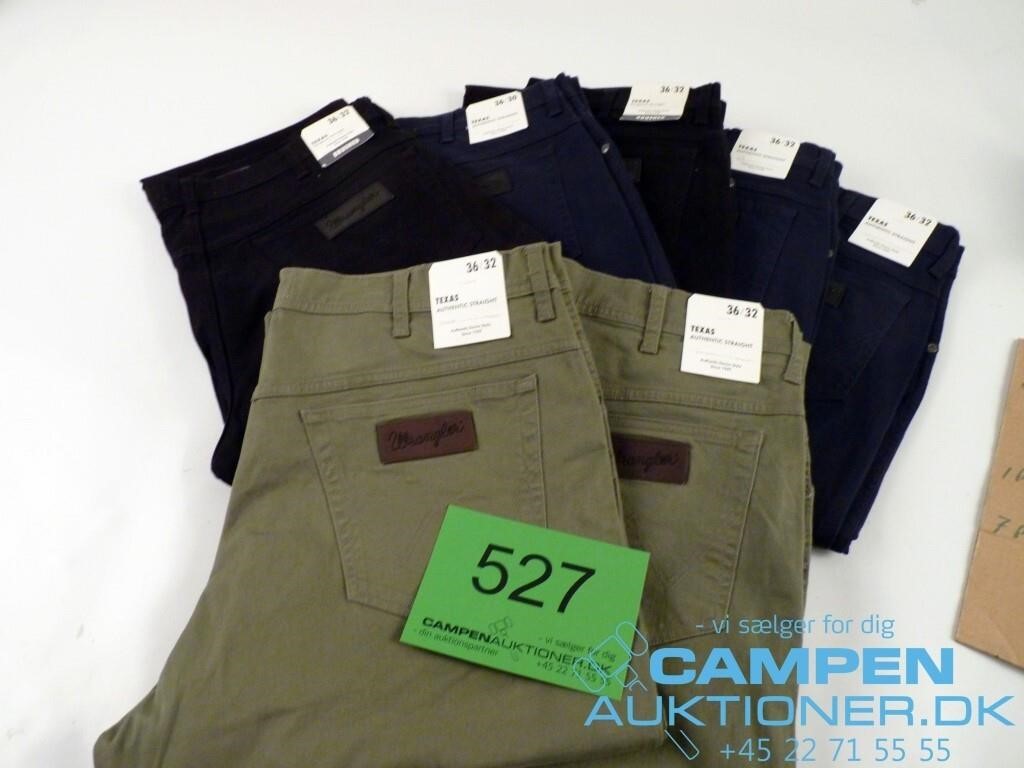 Bibliografi Indica bekvemmelighed 7 par jeans. (Herre) Mrk Wrangler | Campen Auktioner A/S