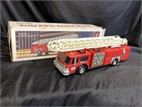 HESS COLLECTIBLE / TOY FIRE TRUCK BANK