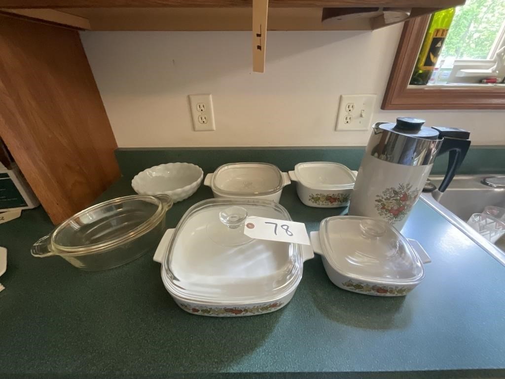 CORNING W LIDS A-10-B, GLASS PYREX W LID