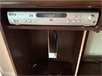 CLASSIC DVD PLAYER WITH REMOTE