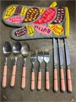 NEW Butter oven mit & pink handle utensils