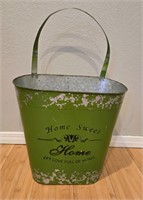 Green Metal Wall Hanging Planter