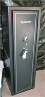 SENTURY GUN SAFE FOR 14 GUNS