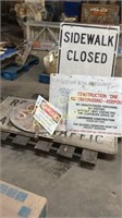 Assortment construction signs