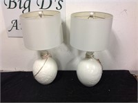 WHITE FLORAL LAMPS