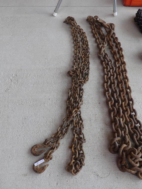APPROX. 20' OF 1/4" CHAIN