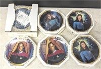 TRAY OF STAR TREK COLLECTOR PLATES