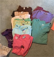 WOMEN'S GAP T SHIRTS SIZES S, M, AND L. OTHER