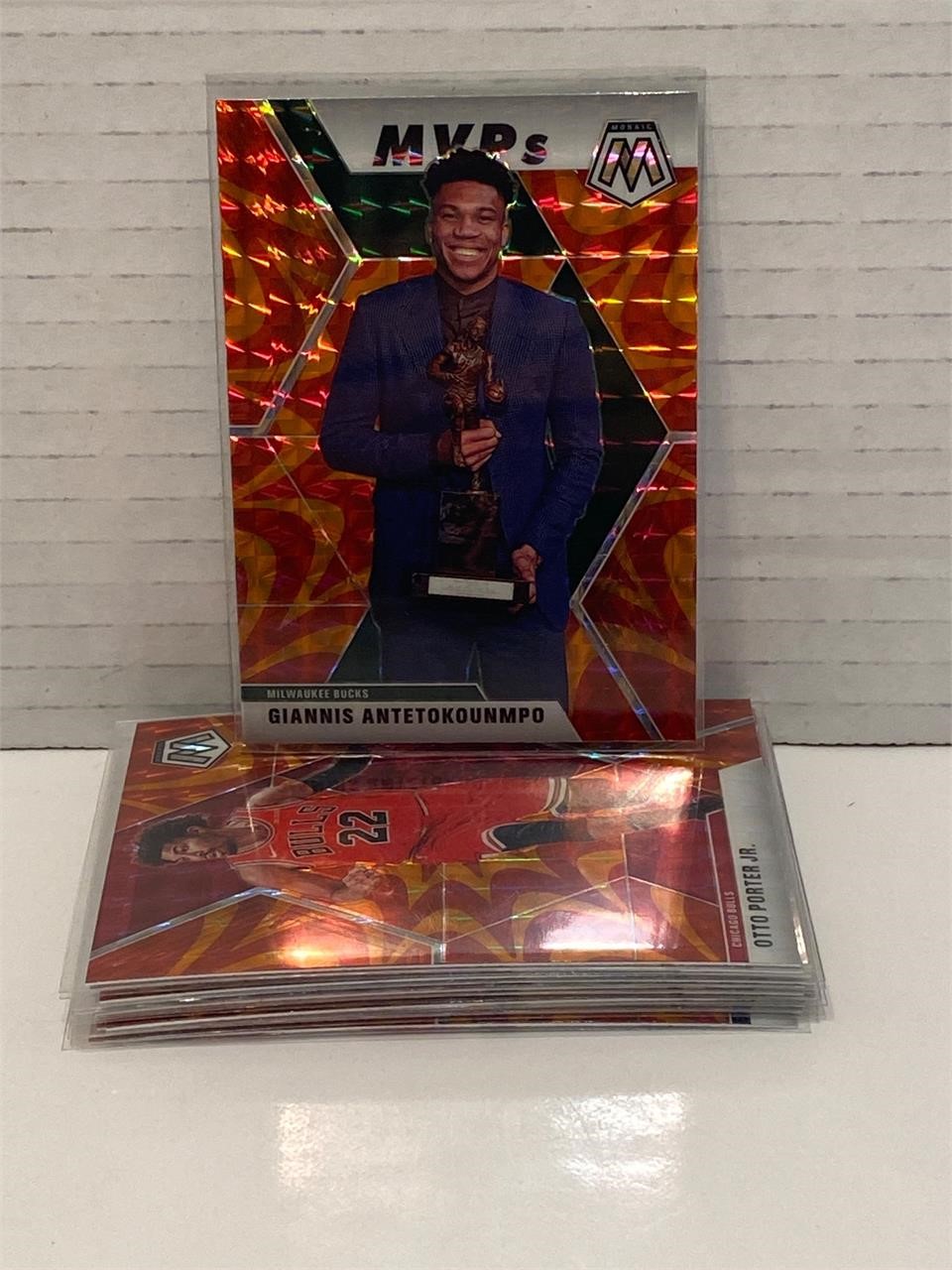 11 X Basketball Mosaic Card Lot