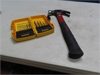 (2tools) DeWalt Drill Bit Set + PLUMB Hammer