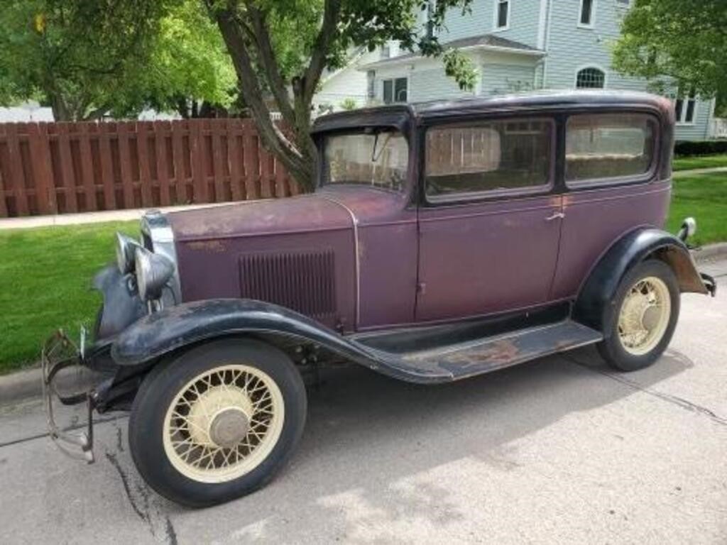 1931 Chevrolet Independence - 2 Door
