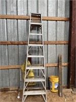 8' Aluminum step ladder