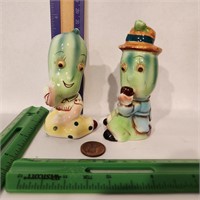 Anthropomorphic Japan Salt&Pepper shaker set