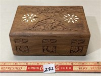 VERY NICE WELL DONE INLAY HAND CARVED BOX