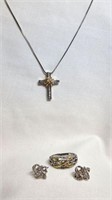 CROSS PENDANT / CHAIN & PR EARRINGS & RING