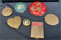 Nice collection of vintage compacts - some