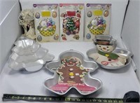 Holiday Cake Molds, Cake Toppers