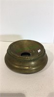 Vintage brass ashtray measuring 3 inches tall