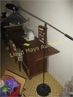 Vintage Metal Balance Pole Lamp