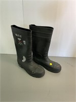 Water boots size 13 steel toe