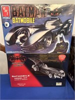 2 PC BATMAN BATMOBILES (SEALED)