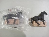 2ct Small Horse Figurines