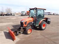 2020 Kubota LX3310 4x4 Utility Tractor KBUB8BHCLD1