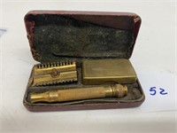 Gillette Vintage Travel Kit Brass Safety Razor